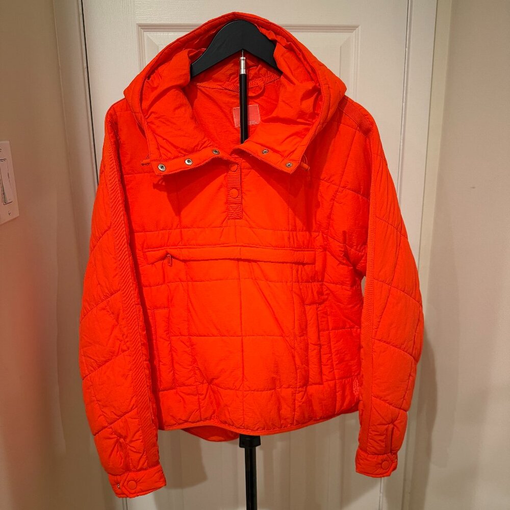 FP Movement Pippa Pullover Size Small NWOT